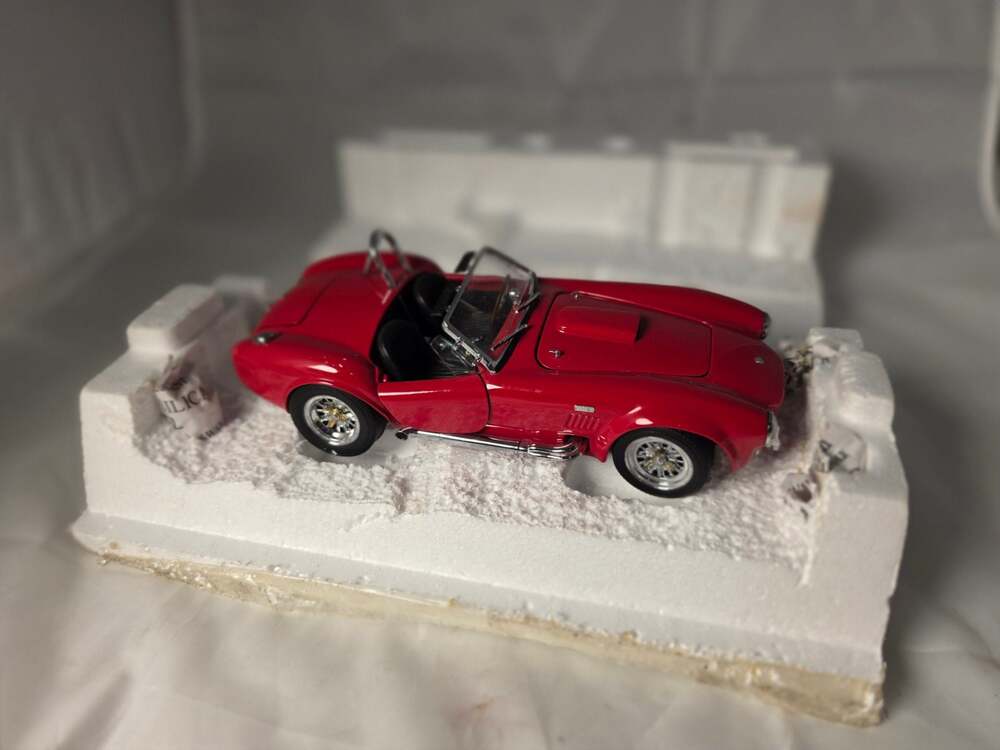 Franklin Mint Precision Models 1966 Shelby Cobra 427 SuperSnake Limited Edition